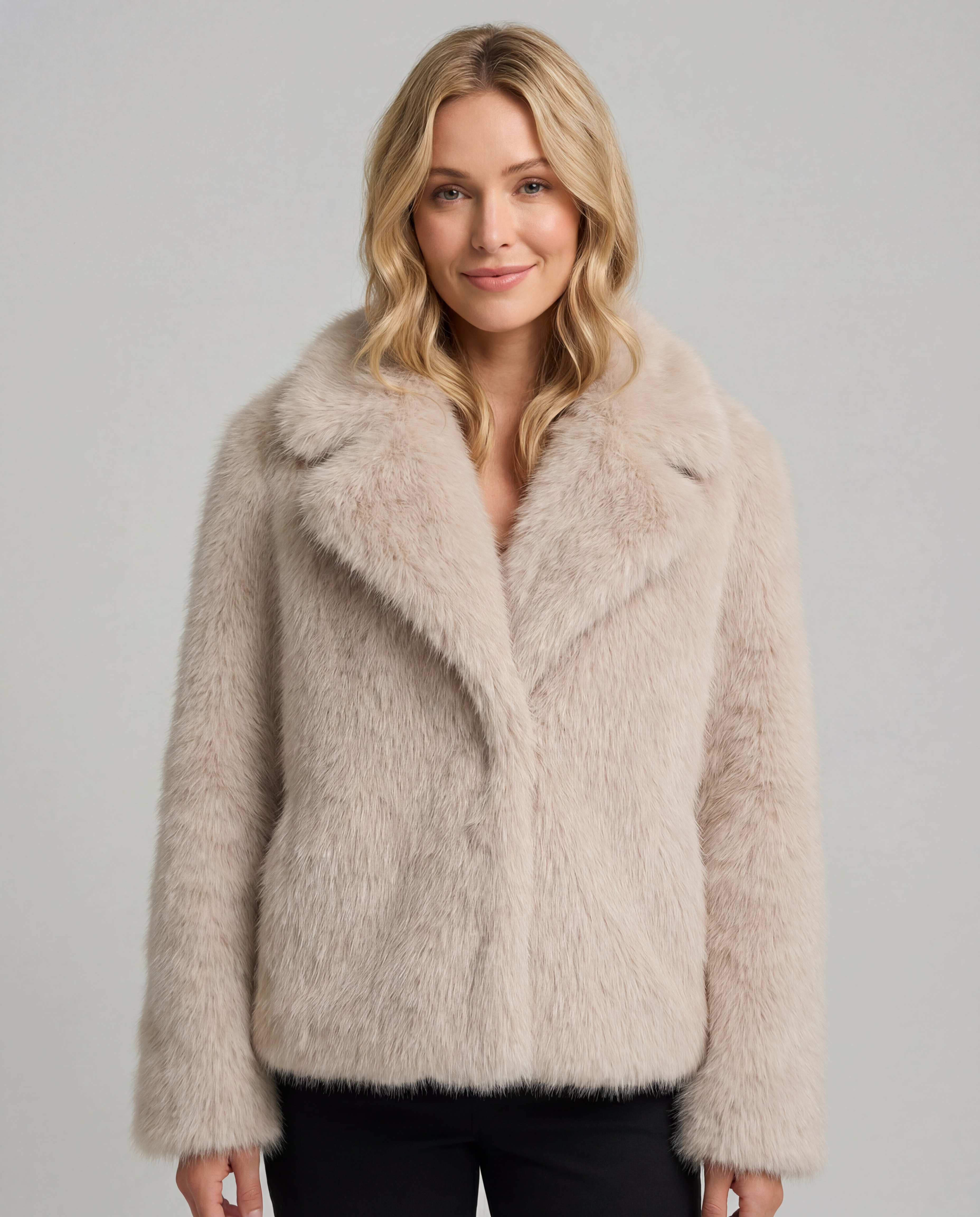 CREAM | Fur Coat