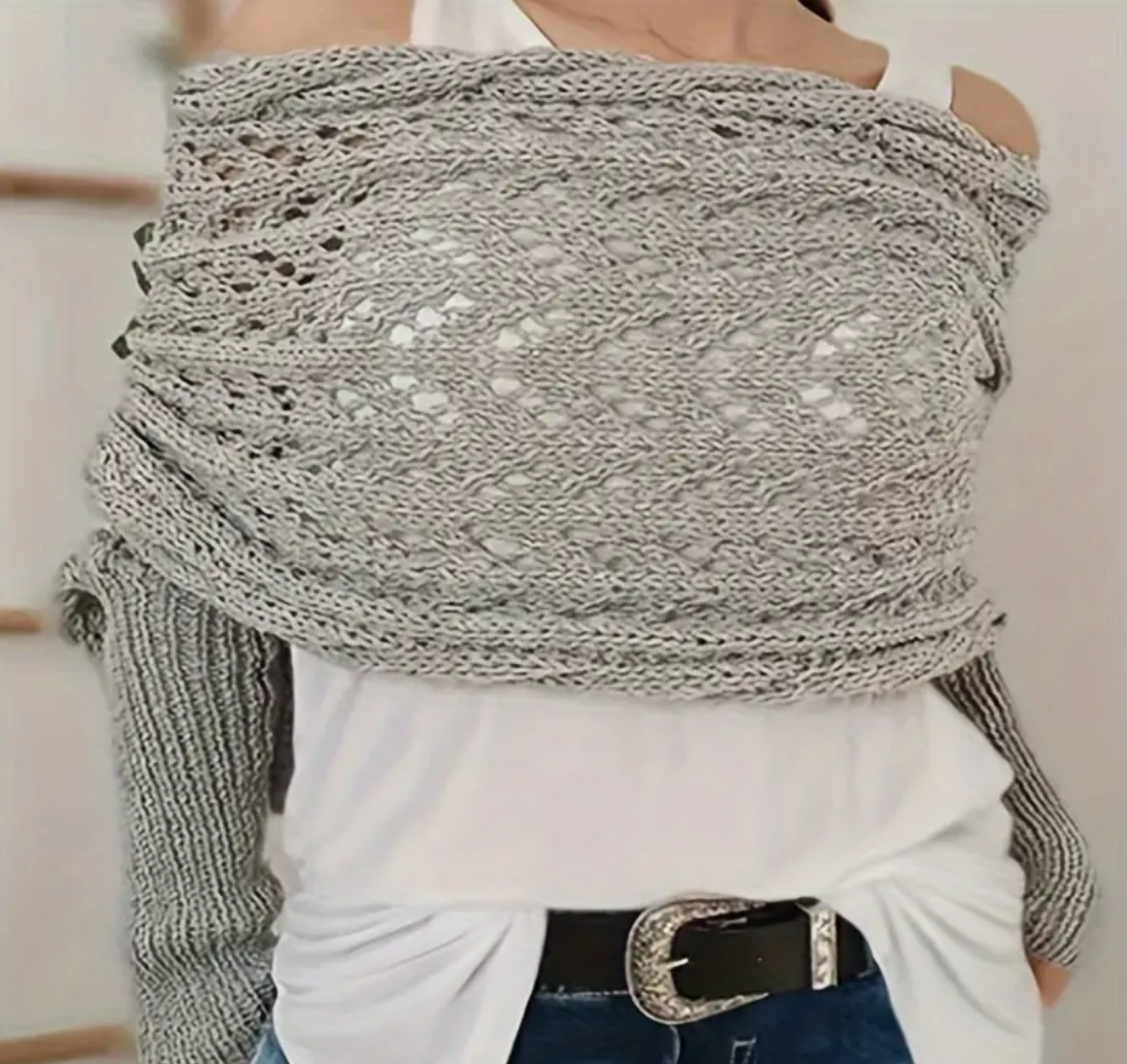 MUGO | Scarf with Sleeves